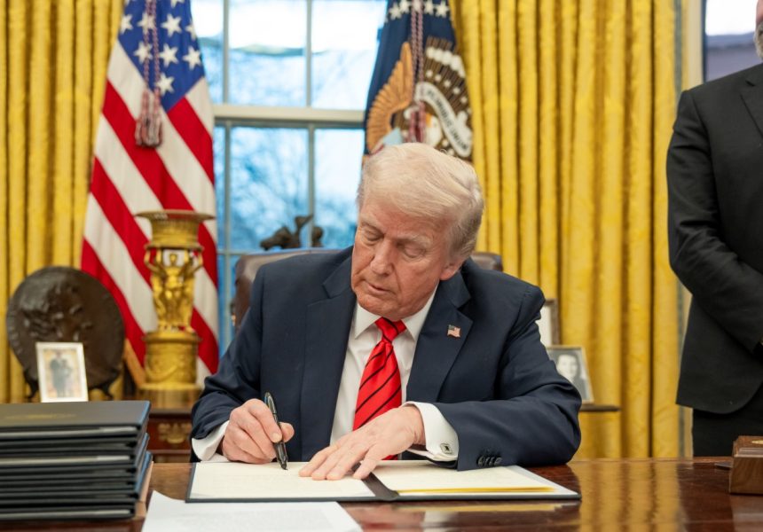 Trump déclencherait un nouveau rallye du Bitcoin avec ses remboursements tarifaires