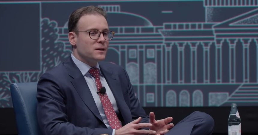 Le conseiller en crypto-monnaie de la SEC deviendra président de la CFTC