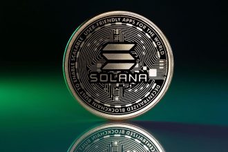 Solana ETF Inflows Climb $10.67M — SOL Nears Key $159 Resistance