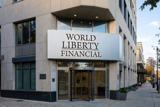 La DeFi de Trump cherche à devenir une banque réglementée