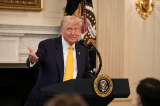 Trump débloque aujourd'hui le conflit entre les banques et l'industrie des cryptomonnaies
